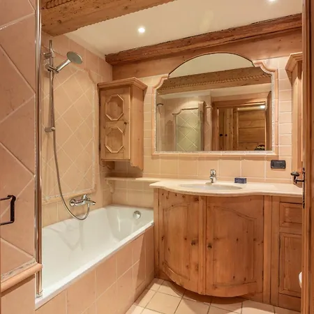 Casa Col, Vicina Alle Piste Da Sci E Con Vista Dolomiti