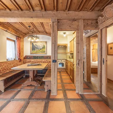 Casa Col, Vicina Alle Piste Da Sci E Con Vista Dolomiti Apartment *