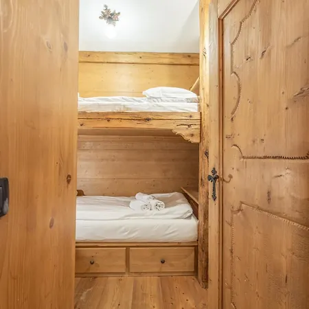 Casa Col, Vicina Alle Piste Da Sci E Con Vista Dolomiti Cortina dʼAmpezzo